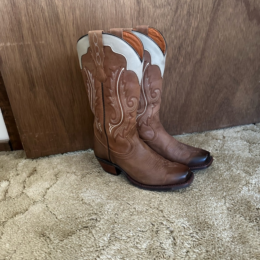 Boot Barn - Brown Leather Cowboy Boots..